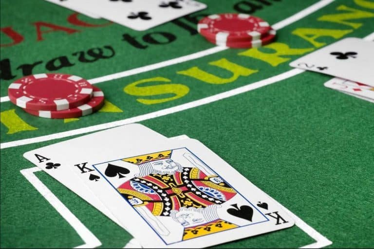 Tampilan berbagai permainan slot online populer di dewajudiqq